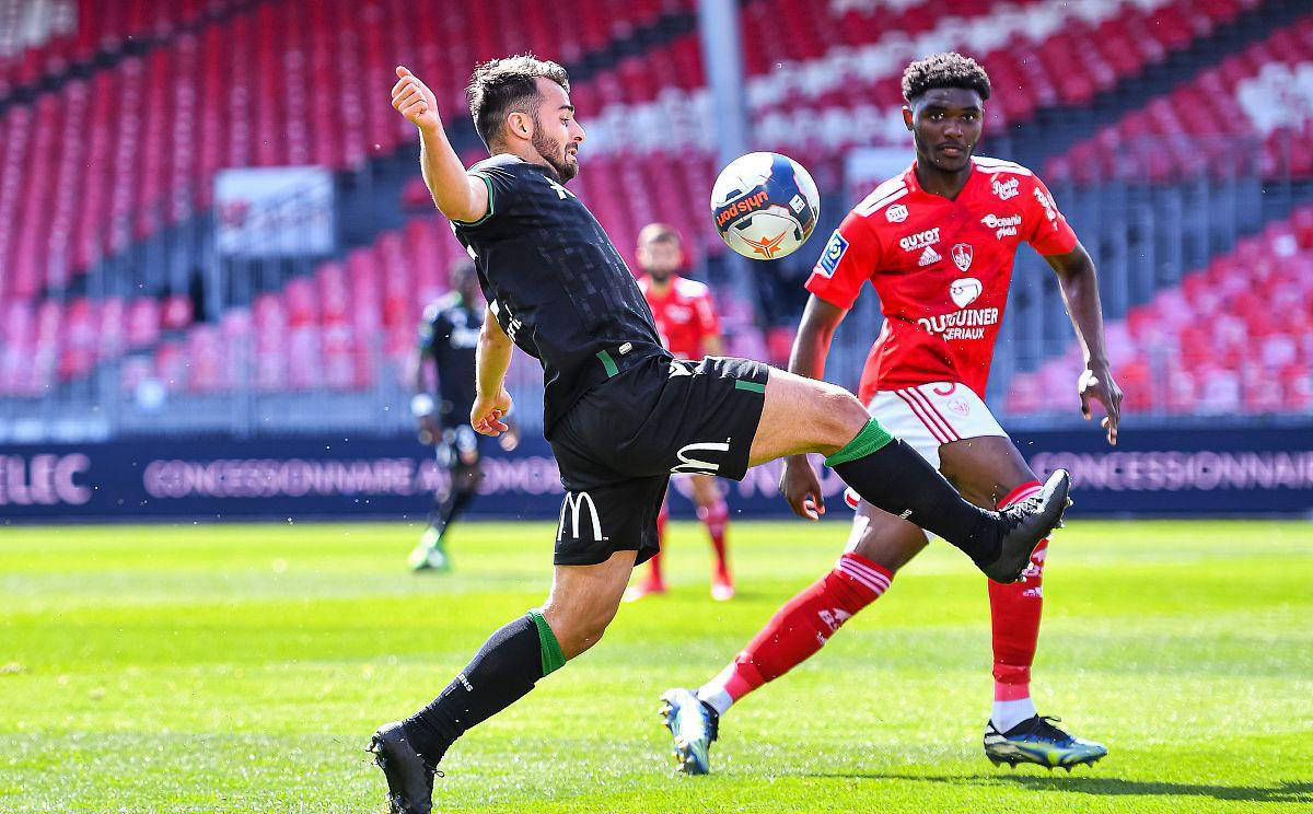 开云体育官网首页-尤文图斯发布备战花絮，今晚造点机会，法国杯任务艰巨，轮换策略成焦点的简单介绍