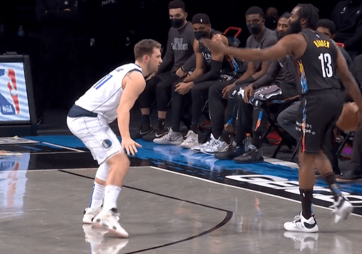 开云体育官网首页-毕尔巴鄂竞技训练开放日，加时末段内部沟通引欢呼，德国杯在即，细节决定成败(西甲毕尔巴鄂竞技)